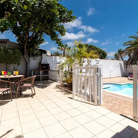 Villa Beautiful And Spacious 4 Bedroom Callao Salvaje